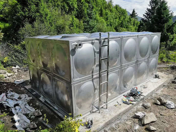 不锈钢保温水箱在使用过程中不容忽视的几个的问题