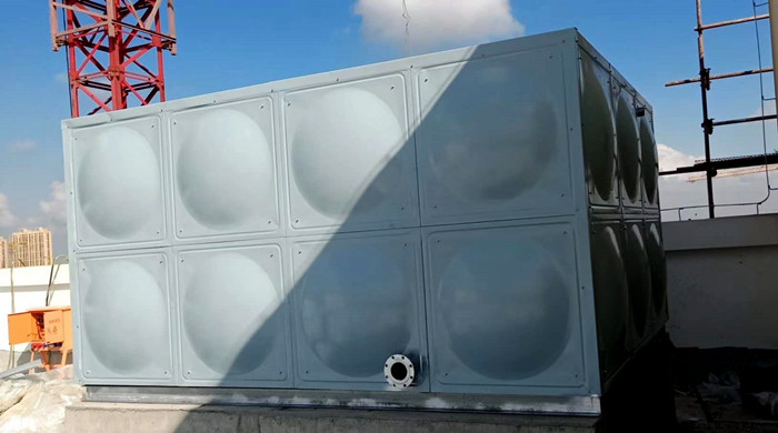 介绍不锈钢保温水箱材料？及如何保温？