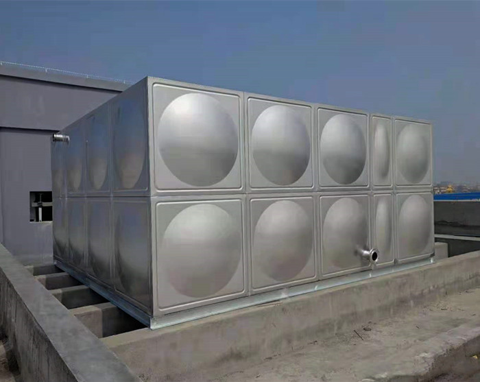 不锈钢水箱常见的三种类型