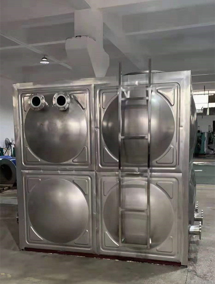 白钢水箱和不锈钢水箱是什么关系呢？