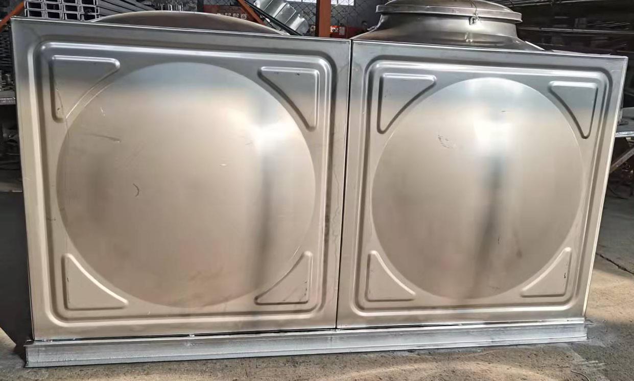 如何安装不锈钢水箱？